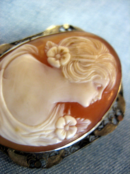 1920s Edwardian Cameo 14k White Gold Brooch
