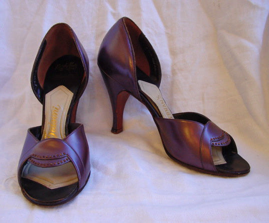 1950s Art Deco Inspired Shoes