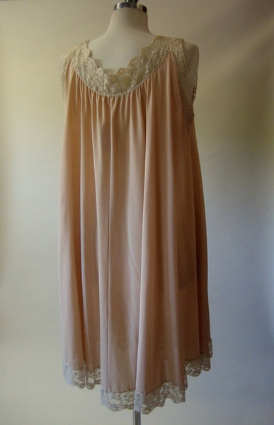 1960s Lucie Ann Nude Nightgown