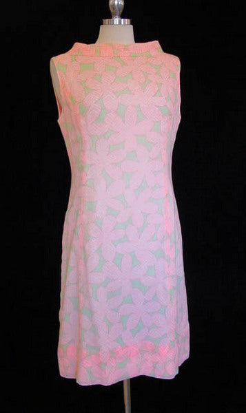 1960s Mod Pink Daisy Dress